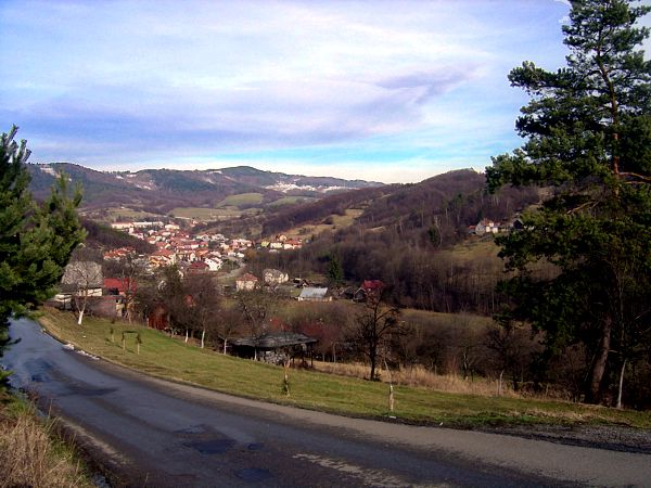 Pohled cestou pes Peklo