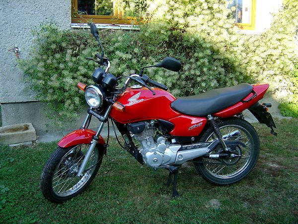CG 125 zprava